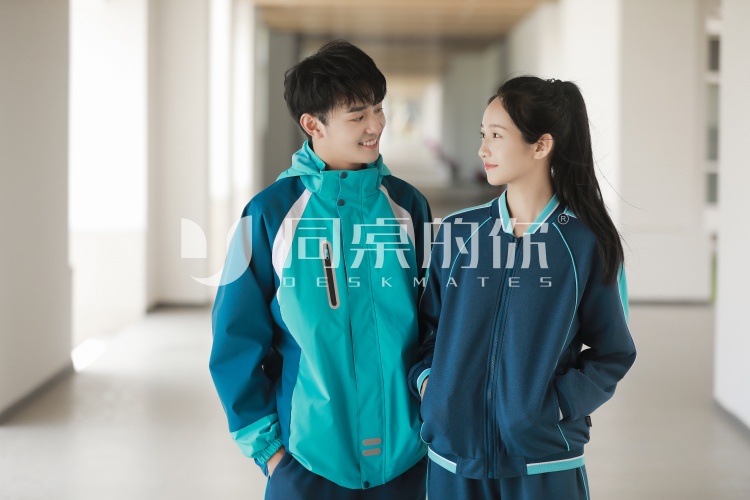 江蘇秋冬季校服定制:四大核心注意事項,圣瀾服飾為學子保駕護航 江蘇秋冬季校服定制:四大核心注意事項,圣瀾服飾為學子保駕護航